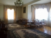 Satılır 4 otaqlı 220 m2 həyət evi Həzi Aslanov