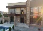 Satılır 6 otaqlı 402 m2 bağ evi Mərdəkan