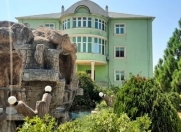 Satılır 8 otaqlı 1000 m2 bağ evi Novxanı