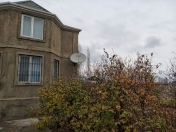 Satılır 5 otaqlı 200 m2 bağ evi Xudat