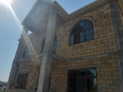 Satılır 6 otaqlı 188 m2 villa Mehdiabad