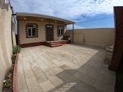 Satılır 3 otaqlı 80 m2 həyət evi Binəqədi