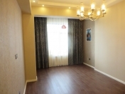 Satılır 2 otaqlı 65 m2 yeni tikili 28 May m.