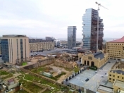 İcarəyə verilir 4 otaqlı 140 m2 yeni tikili Ağ şəhər