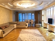 İcarəyə verilir 4 otaqlı 250 m2 yeni tikili Ağ şəhər