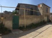 Satılır 4 otaqlı 500 m2 həyət evi Bakıxanov