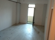 Satılır 1 otaqlı 45 m2 yeni tikili Qara Qarayev m.