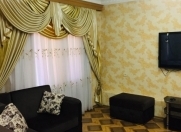 Satılır 4 otaqlı 110 m2 köhnə tikili İnşaatçılar m.