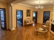 Satılır 4 otaqlı 185 m2 yeni tikili Nəsimi r.