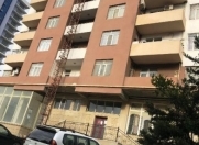 Satılır 2 otaqlı 60 m2 yeni tikili Qara Qarayev m.