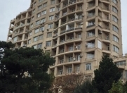 Satılır 1 otaqlı 70 m2 yeni tikili Montin