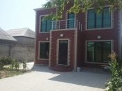 Satılır 4 otaqlı 200 m2 bağ evi Bahar