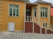 Satılır 3 otaqlı 100 m2 həyət evi Novxanı