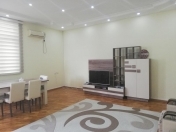Satılır 2 otaqlı 84 m2 yeni tikili 28 May m.