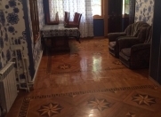 İcarəyə verilir 2 otaqlı 70 m2 köhnə tikili Ekologiya və Təbii Sərvətlər Nazirliyi