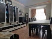 Satılır 3 otaqlı 82 m2 köhnə tikili Qara Qarayev m.