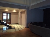 Satılır 9 otaqlı 300 m2 yeni tikili Nizami m.