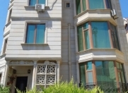 İcarəyə verilir 7 otaqlı 550 m2 villa Botanika bağı