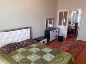 İcarəyə verilir 2 otaqlı 60 m2 köhnə tikili 6 mkr