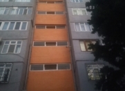 Satılır 1 otaqlı 43 m2 köhnə tikili Gənclik m.