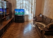Satılır 3 otaqlı 75 m2 köhnə tikili Qara Qarayev m.