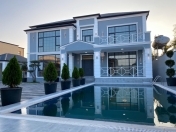 Satılır 6 otaqlı 402 m2 bağ evi Mərdəkan