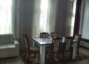 Satılır 3 otaqlı 1 m2 həyət evi Gəncə