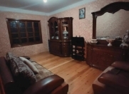 Satılır 3 otaqlı 72 m2 köhnə tikili Həzi Aslanov