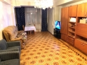 İcarəyə verilir 2 otaqlı 80 m2 köhnə tikili Elmlər Akademiyası m.