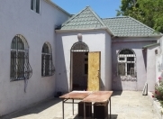 Satılır 4 otaqlı 130 m2 bağ evi Novxanı