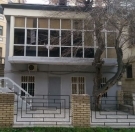 İcarəyə verilir 8 otaqlı 200 m2 ofis Gənclik m.