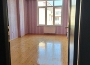 Satılır 3 otaqlı 137.2 m2 yeni tikili 8 km