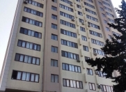 Satılır 3 otaqlı 95 m2 köhnə tikili Azadlıq prospekti m.