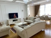 Satılır 4 otaqlı 185 m2 yeni tikili 28 May m.