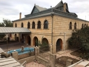 Satılır 12 otaqlı 446 m2 villa Binə