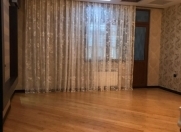 Satılır 3 otaqlı 125 m2 yeni tikili 28 May m.
