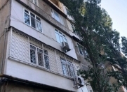 Satılır 1 otaqlı 28 m2 köhnə tikili Həzi Aslanov m.
