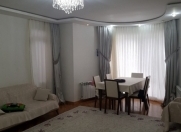 Satılır 3 otaqlı 100 m2 yeni tikili Nizami m.