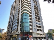 Satılır 4 otaqlı 194 m2 yeni tikili 28 May m.