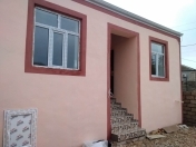 Satılır 3 otaqlı 87 m2 həyət evi Binə