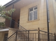 Satılır 6 otaqlı 180 m2 həyət evi Bakıxanov
