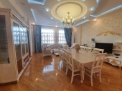 Satılır 3 otaqlı 117 m2 yeni tikili 6 mkr