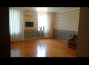 Satılır 4 otaqlı 78 m2 köhnə tikili Hövsan