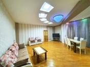 İcarəyə verilir 3 otaqlı 140 m2 yeni tikili 28 May m.