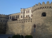 İcarəyə verilir 2 otaqlı 35 m2 ofis Qız Qalası