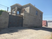 Satılır 4 otaqlı 220 m2 həyət evi Saray