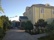 Satılır 7 otaqlı 350 m2 həyət evi Binə