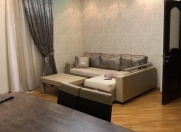 İcarəyə verilir 2 otaqlı 75 m2 yeni tikili Nizami m.