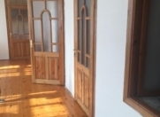 İcarəyə verilir 5 otaqlı 200 m2 həyət evi Xırdalan