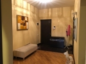 Satılır 2 otaqlı 87 m2 yeni tikili 1 mkr